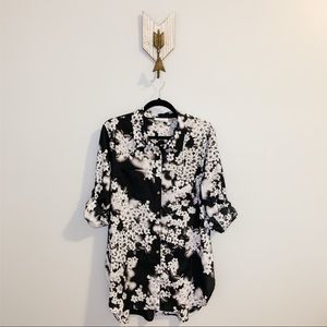 Calvin Klein Black & White Floral Blouse Size XL